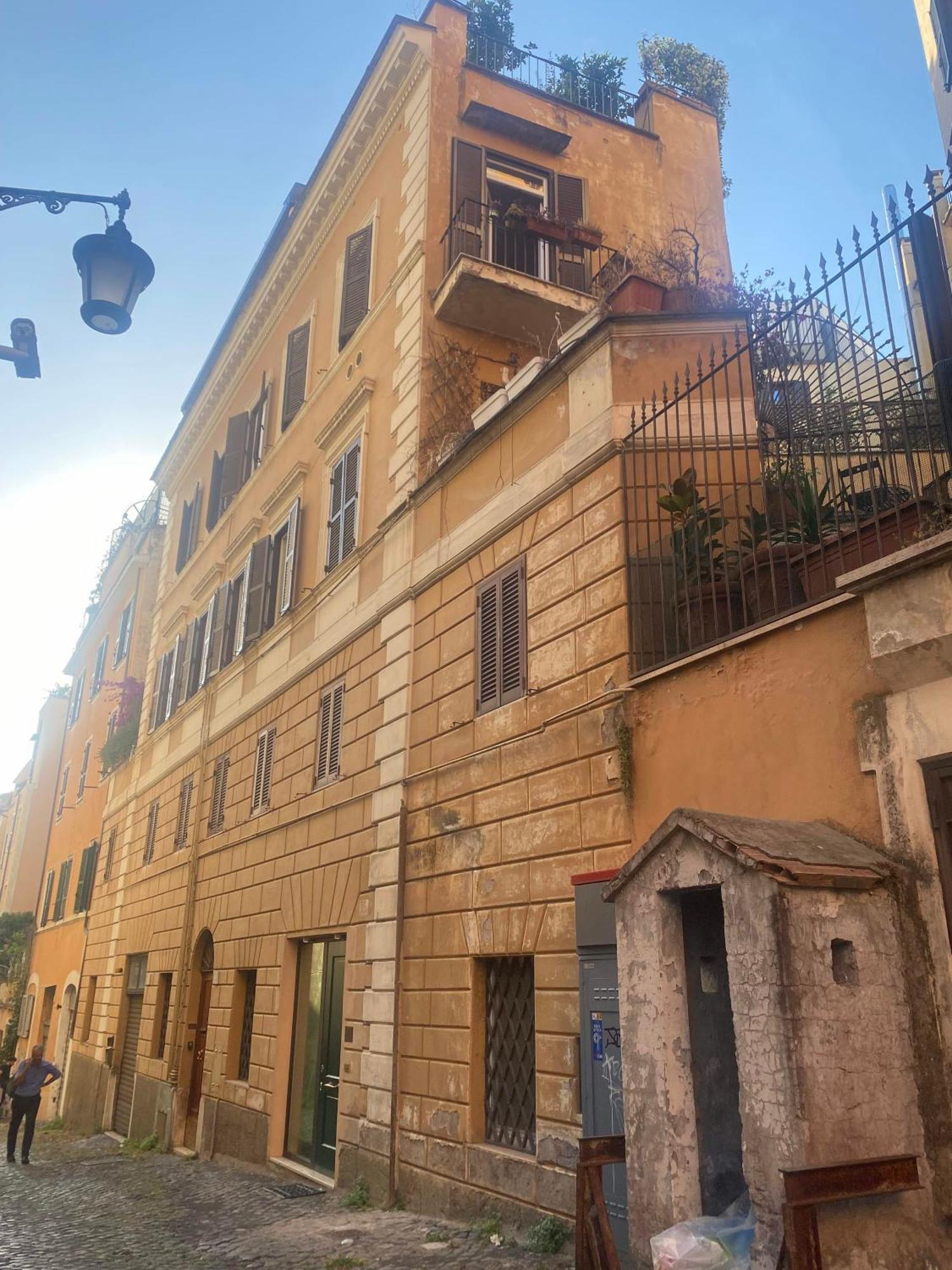 Quirinale In Apartment